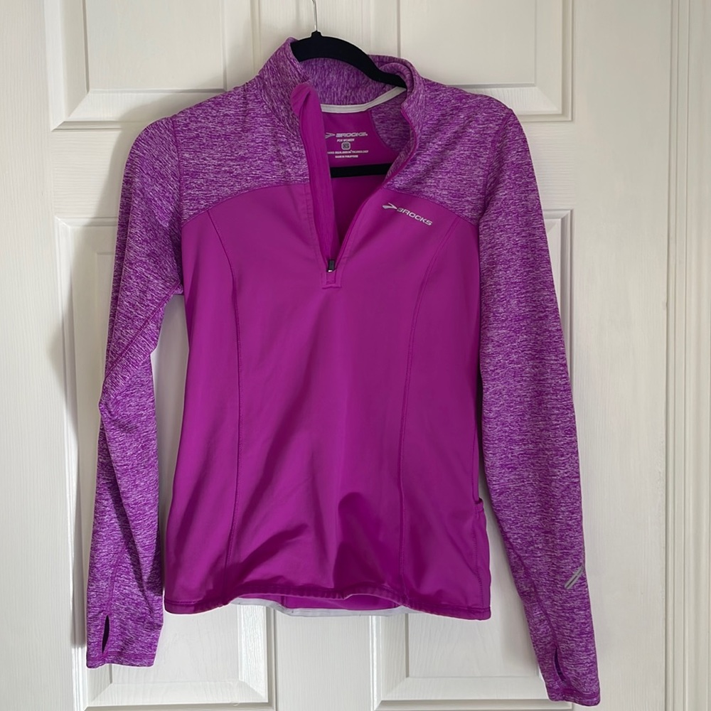 Brooks sportswear